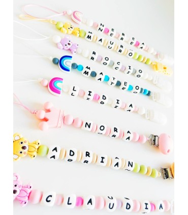 Chupetero personalizado de silicona arcoiris morado