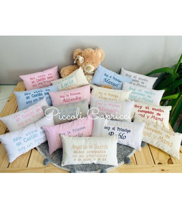 Cojín bordado No vivo en un castillo...