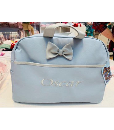 Bordado de nombre tamaño grande recomendado para bolso.